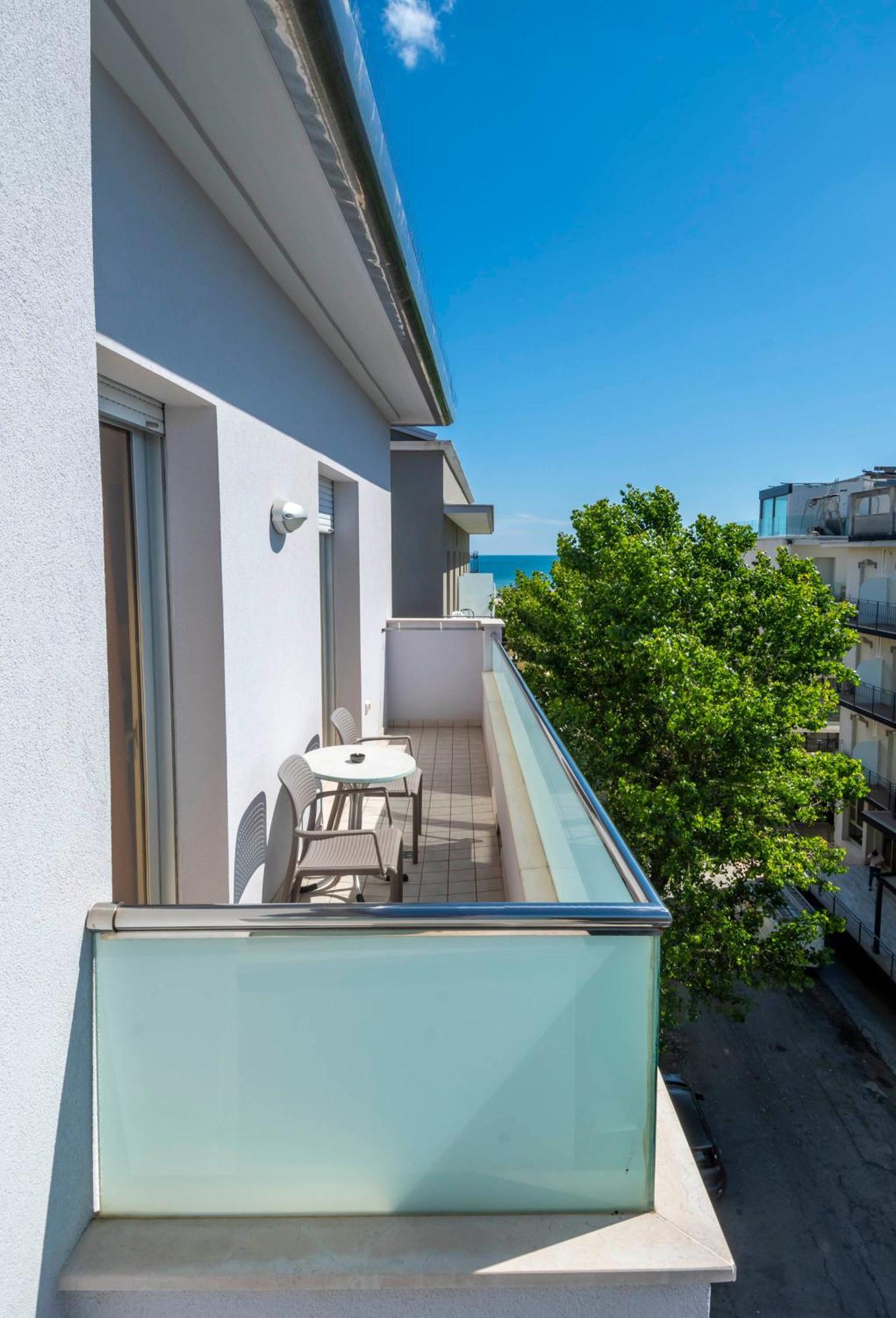 Residence Marzia Rimini Ngoại thất bức ảnh