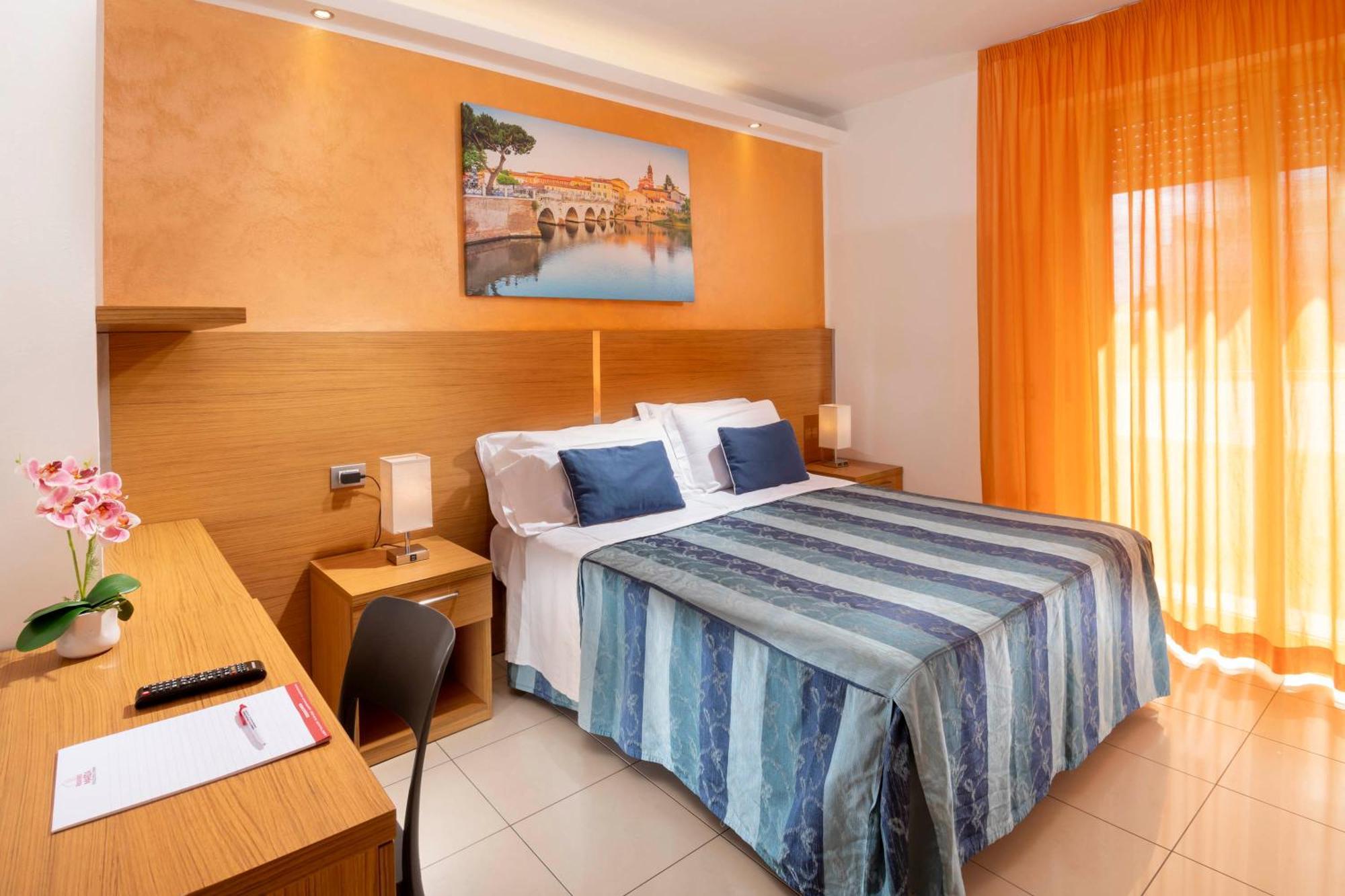 Residence Marzia Rimini Ngoại thất bức ảnh
