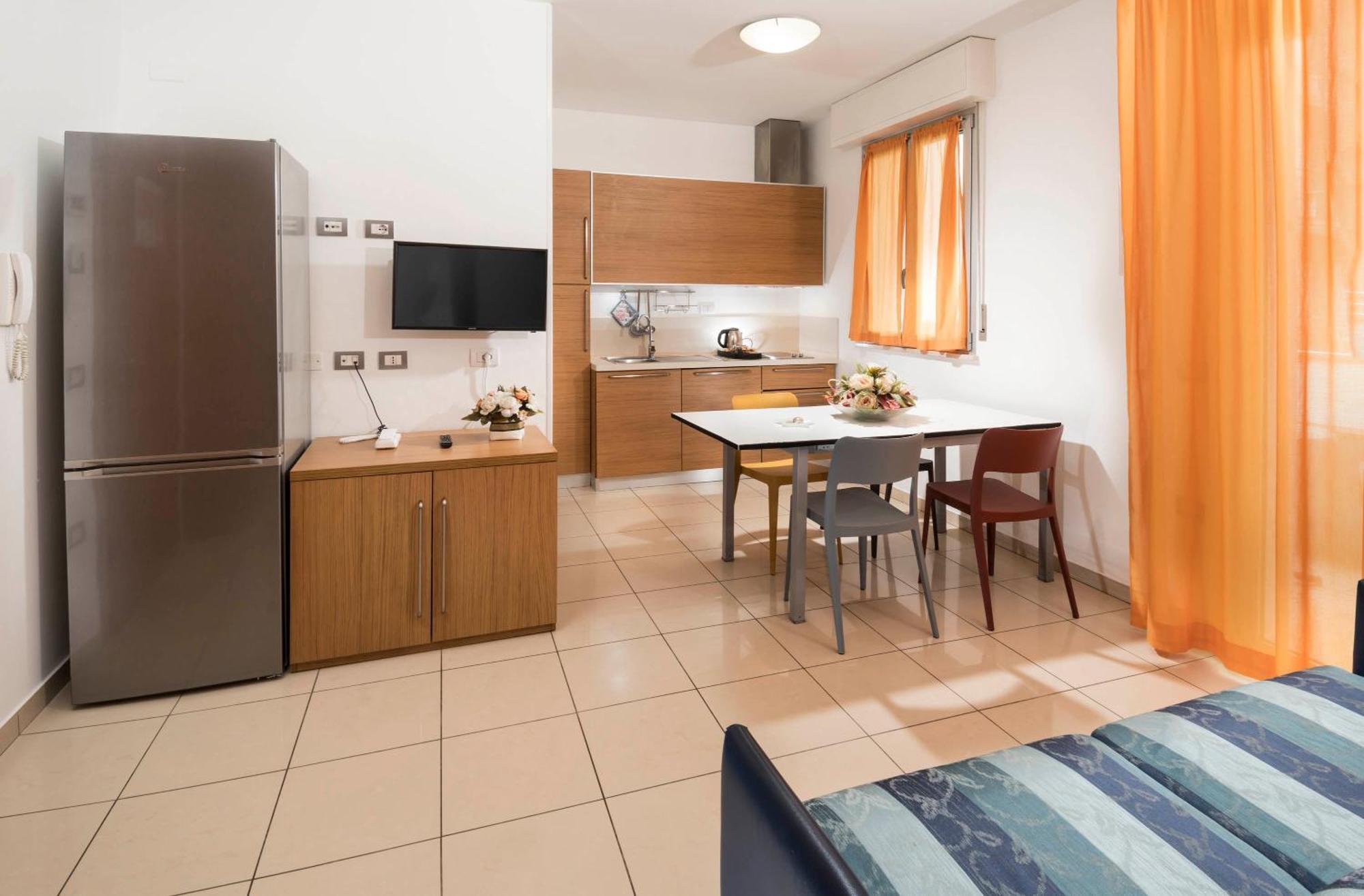 Residence Marzia Rimini Ngoại thất bức ảnh