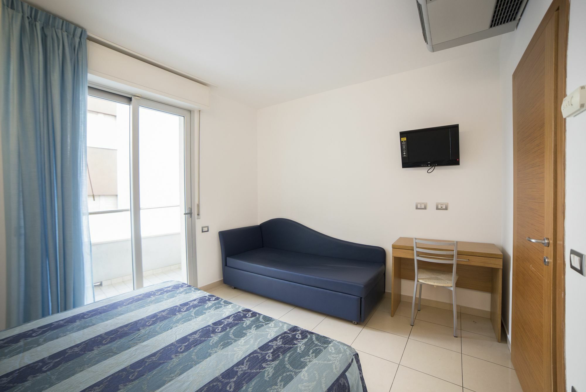 Residence Marzia Rimini Ngoại thất bức ảnh