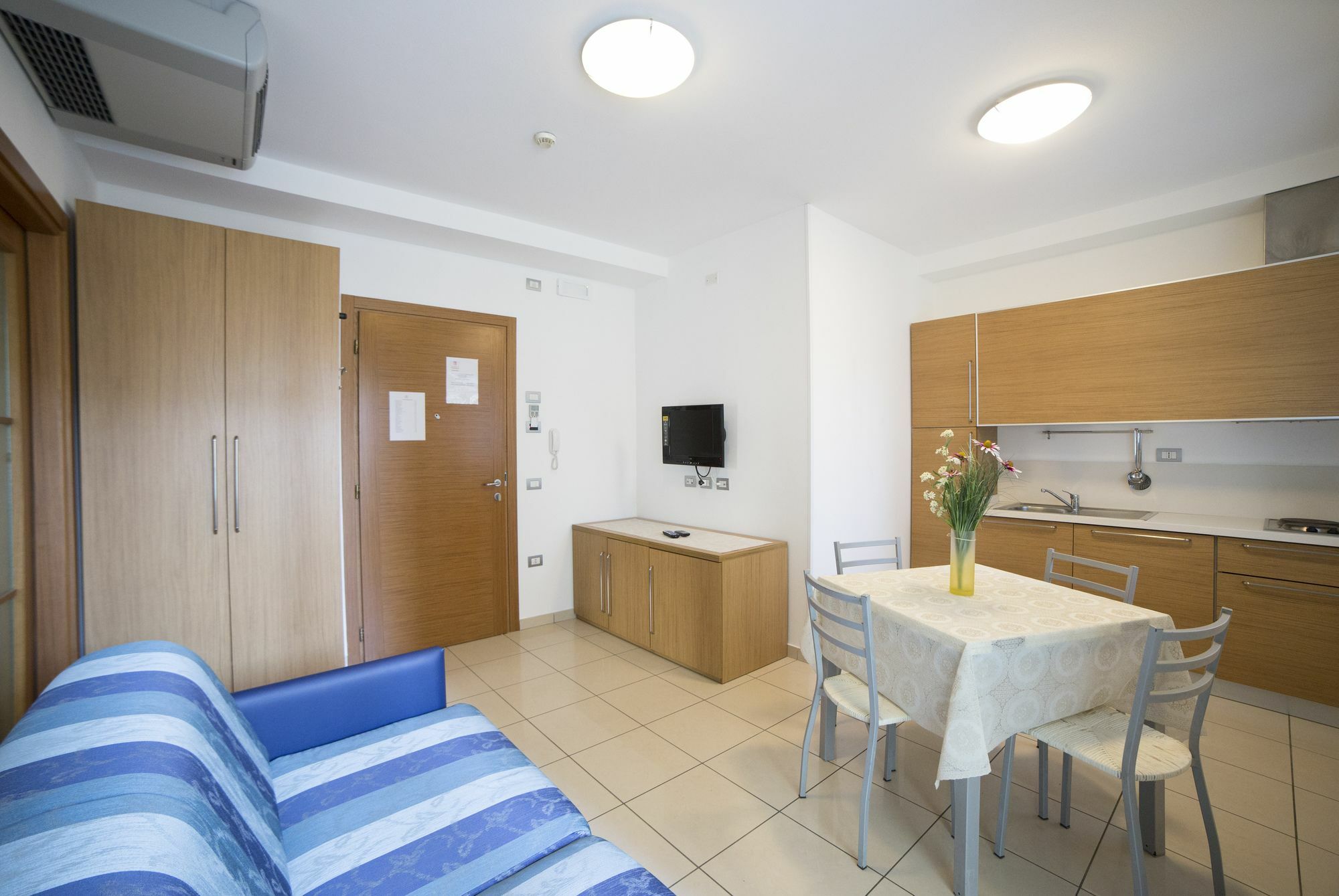 Residence Marzia Rimini Ngoại thất bức ảnh